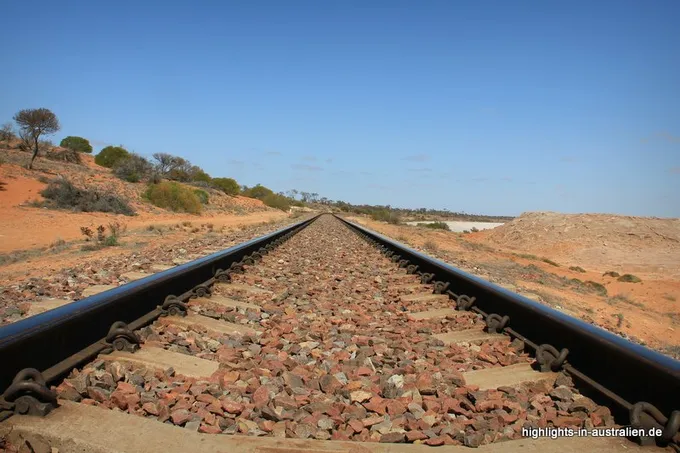 Gleise im Outback