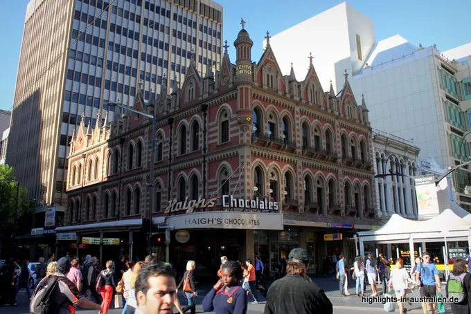 Adelaide: Beehive Building